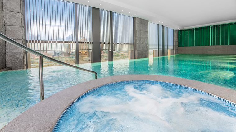 hotel okura macau indoor pool