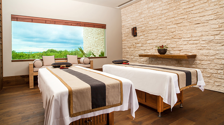 nizuc spa by espa couples treatment room