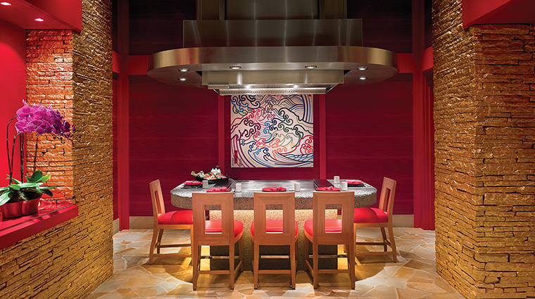 Property Mizumi Restaurant Dining Teppanyaki BarbaraKraft