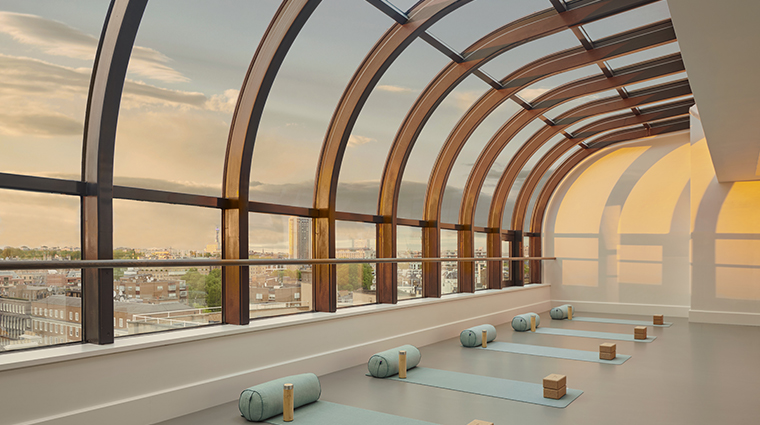 The Carlton Tower Jumeirah Peak Yoga Studio Sunset