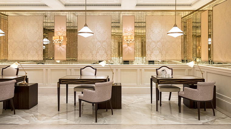 the lanesborough club spa manicures