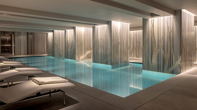 The Spa at Four Seasons Ten Trinity Square Swimming Pool