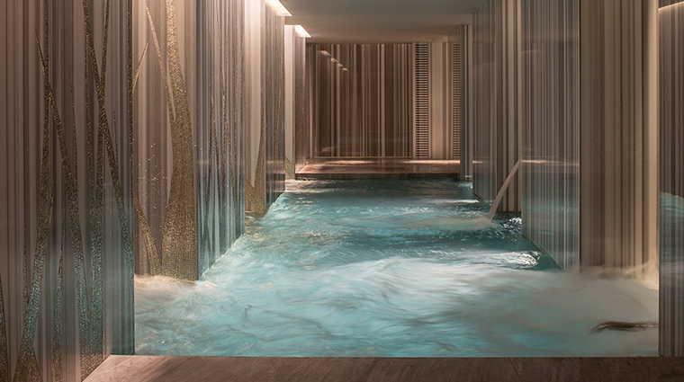 The Spa at Four Seasons Ten Trinity Square Vitality Pool